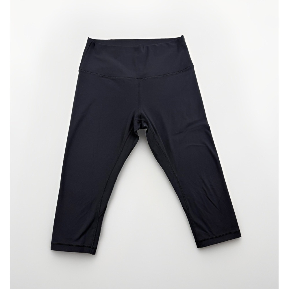 Lululemon Woman's Align High-Rise Crop Size 10 Black Yoga Pants Capri Leggings